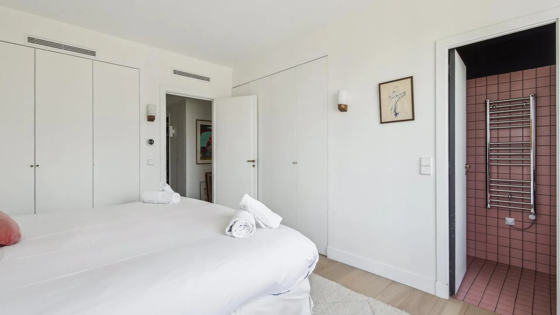 Apt Avec Balcon Design Par Fleur Delesalle 6 Pers Apartment