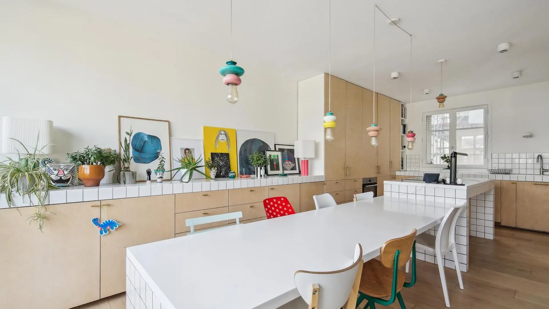 Apt Avec Balcon Design Par Fleur Delesalle 6 Pers