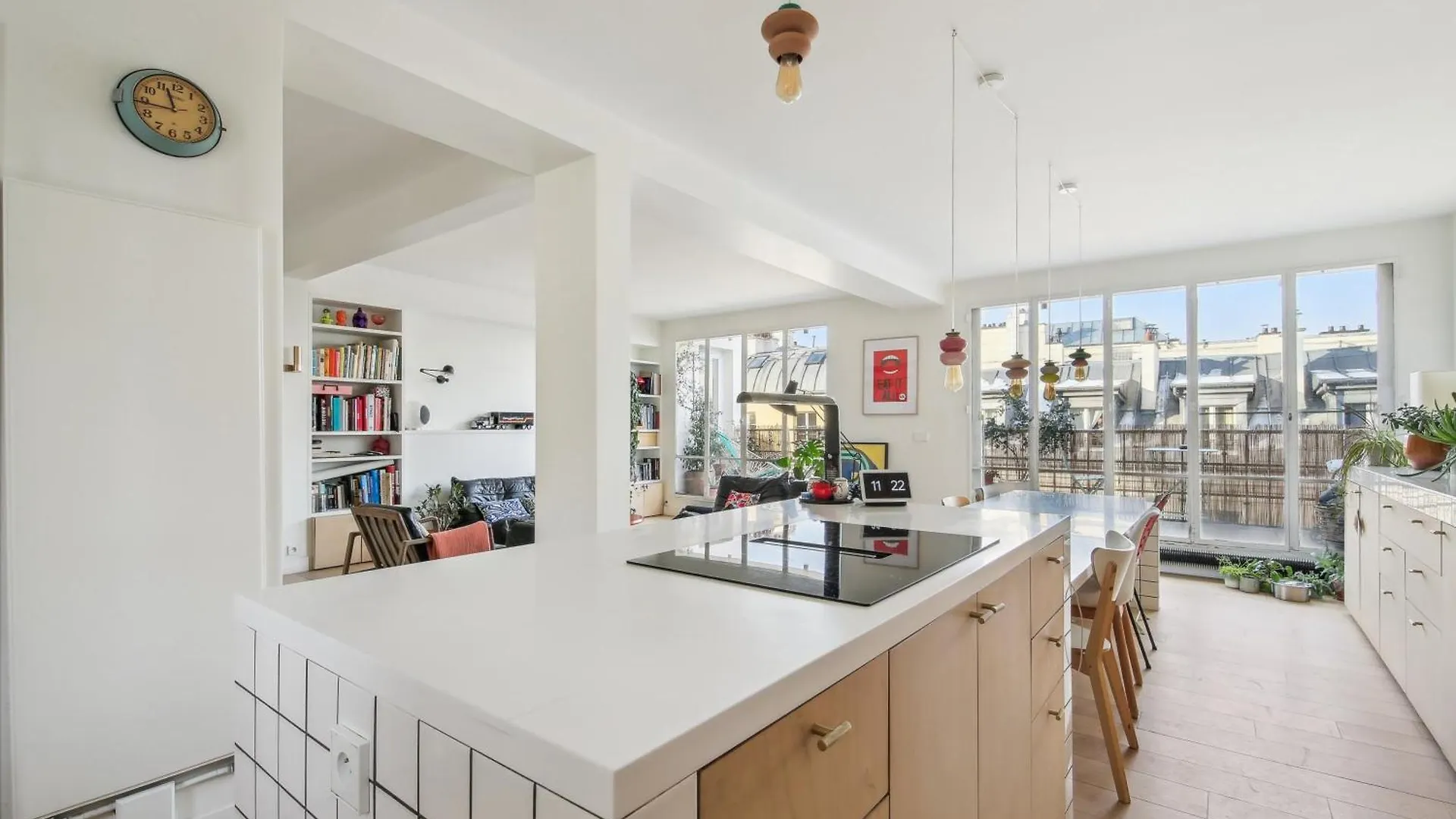 Apt Avec Balcon Design Par Fleur Delesalle 6 Pers Apartment Paris